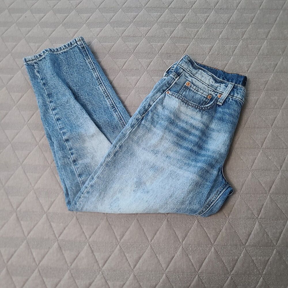 Lucky Brand Women’s Mid Rise Relaxed Straight Distressed Boy Jeans Size  4/27 A